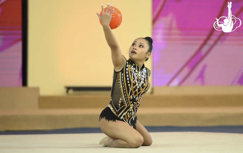 Brianna Labadan during the ball exercise