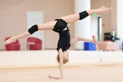 Kristina Voitenko during an exercise with clubs