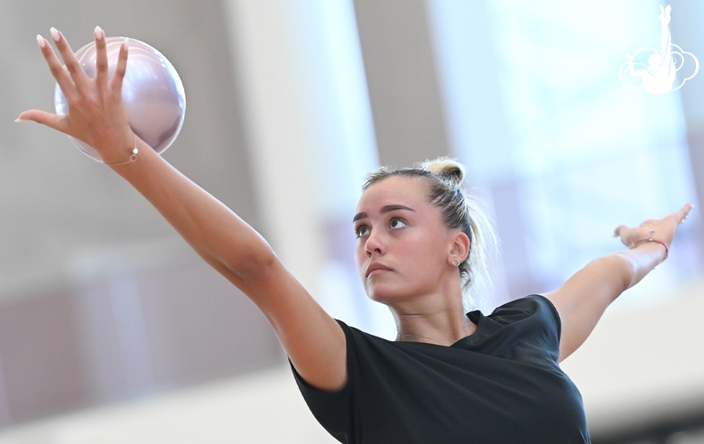 «Задача — набрать форму». Мария Победушкина — о сборах в Академии