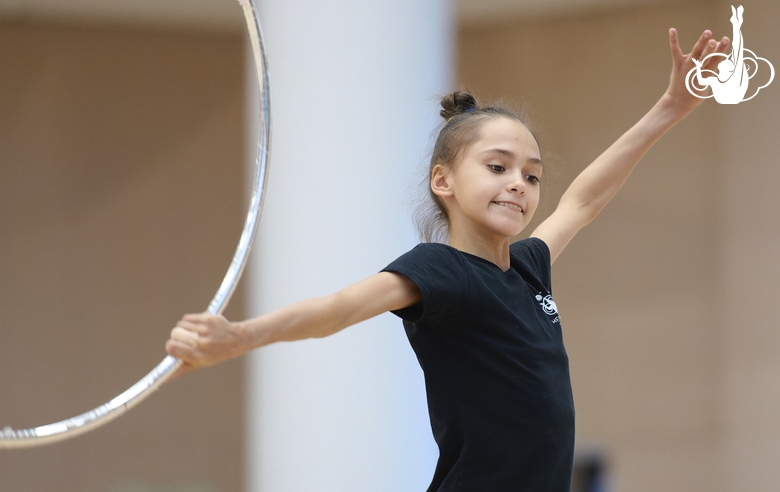 Valeria Medvedeva during exercise with a hoop