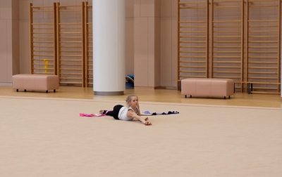 Попадание в акценты происходит тогда, когда гимнастка хорошо слышит музыку