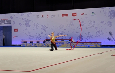 The mood coming from Olympic champion Alina Kabaeva, which helped Alexandra Borisova to overcome herself