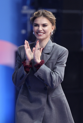 Олимпийская чемпионка Алина Кабаева поблагодарила гимнасток и тренеров, судей, организаторов и зрителей «ГРАН-ПРИ. Кубка чемпионок имени Алины Кабаевой»