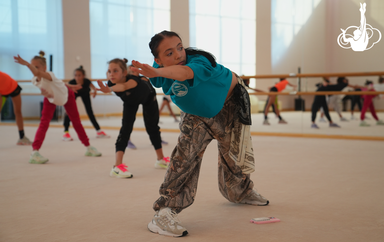 Leading teacher of Alla Dukhova's TODES dance studio Olga Pronina during a master class