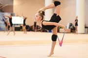 Ksenia Savinova during an exercise with clubs during preparation training for the BRICS Games