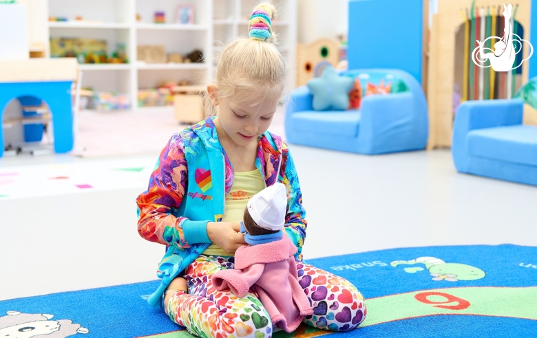 Preschooler’s lesson in the Academy classroom