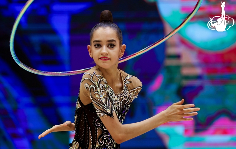 Anna Vakulenko during an exercise with a hoop