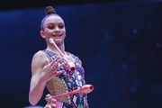 Гретель Мендоза (Куба) во время упражнении с булавами