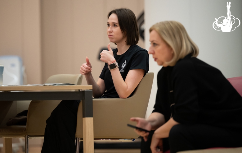 Coaches Olga Minigalina and Natalia Shmakova during Arina Tkachuk's training session