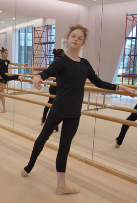 Varvara Toporova and Arina Kovshova joined the Academy team