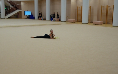 Олимпийская чемпионка Алина Кабаева предлагает Еве Кононовой разнообразить программу