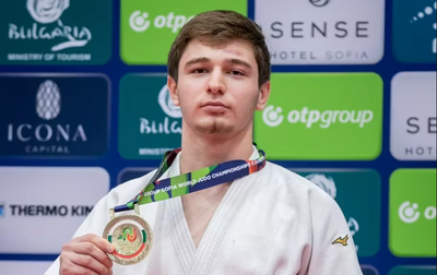 The Russian national judo team won medals at the World Championships under 18 in Sofia