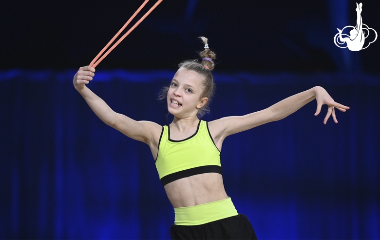 Alena Kochemazova during an exercise with a jump rope at floor testing