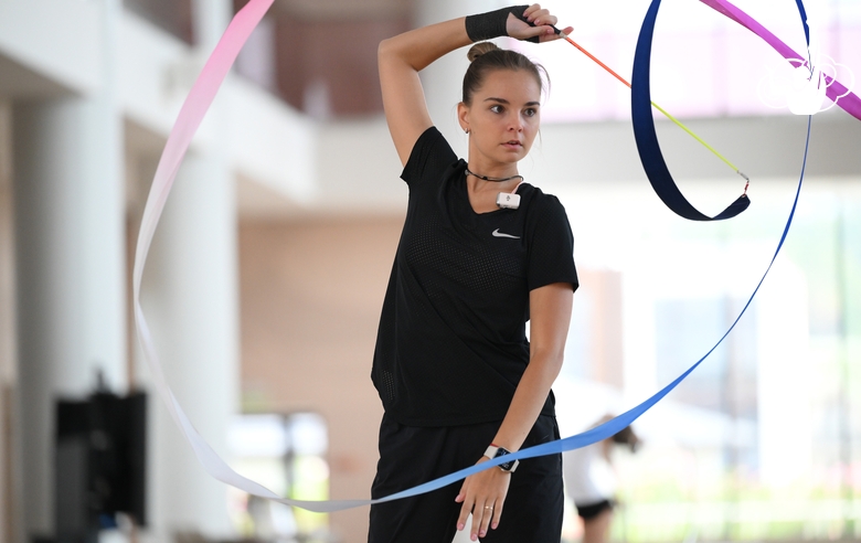 Arina Averina during the training session in the Academy