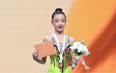 Ван Идо стала первой гимнасткой из Китая, которая поднялась на пьедестал турниров «Кубок "Небесная грация"»