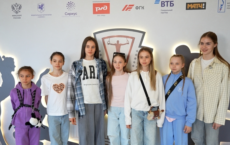We talked with the athletes of the Academy who came to watch the performances at the Russian Artistic Gymnastics Cup