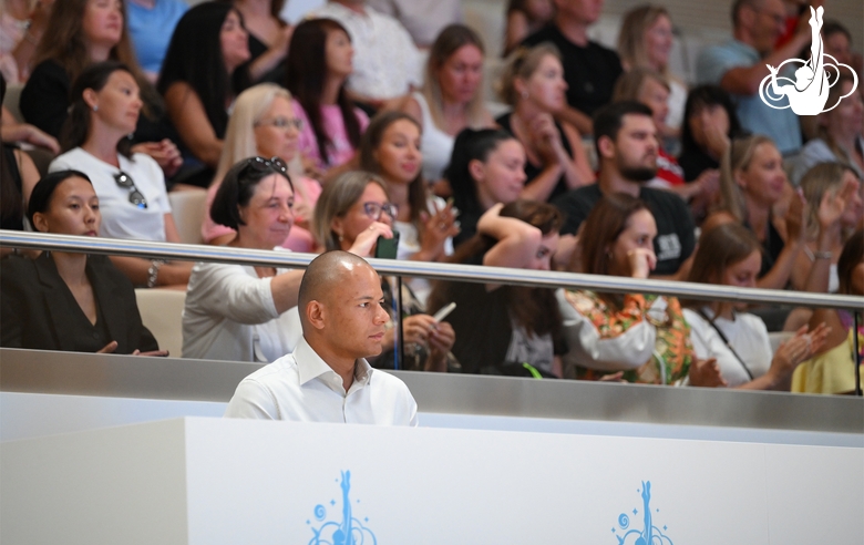 Spectators during the final concert