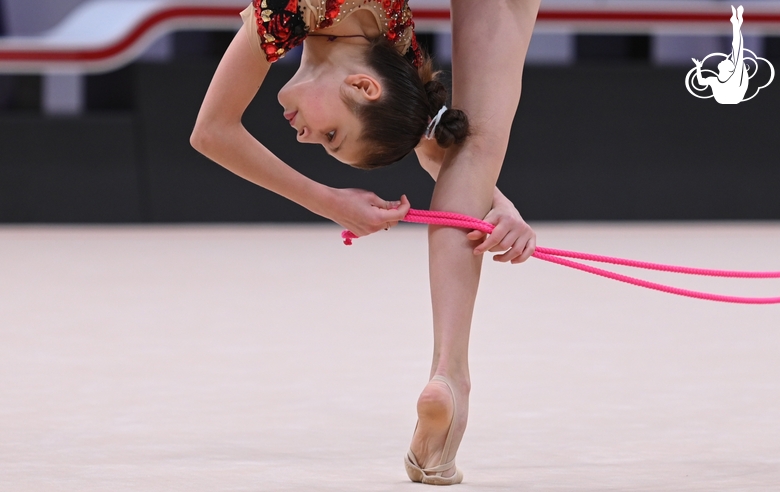 Karolina Tarasova during exercises with a jump rope at the control training session