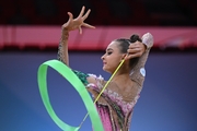 Yana Sakovich during the ribbon exercise