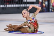 Ksenia Savinova during the hoop exercise