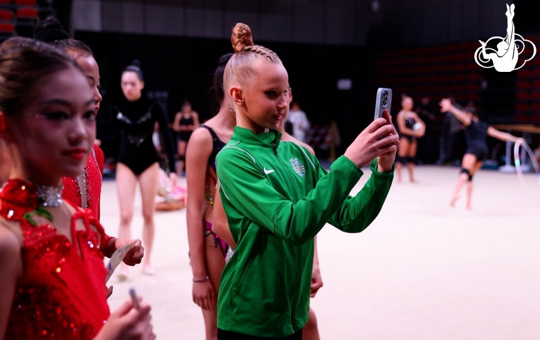 Автограф, фото на память и долгожданная встреча с олимпийской чемпионкой Алиной Кабаевой!