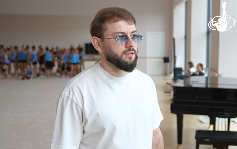 "It lights people up!" Teacher Georgy Janelidze talks about dance classes at the Academy of the Firsts training camp