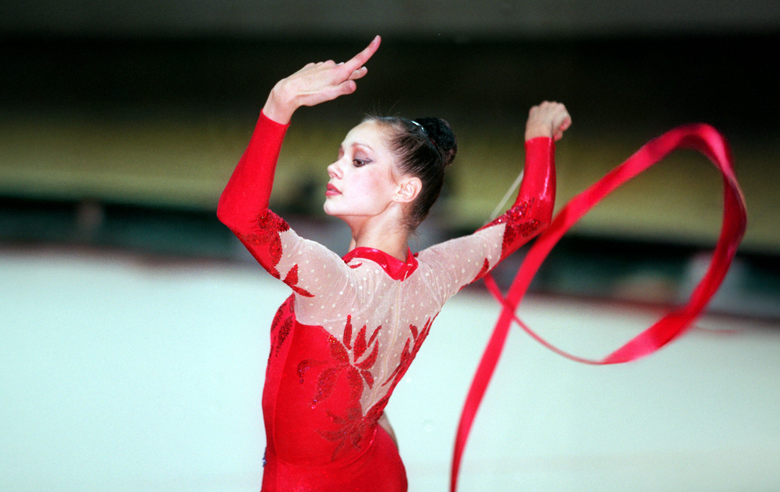 Гимнастки, представлявшие Россию на AEON Cup — 2001