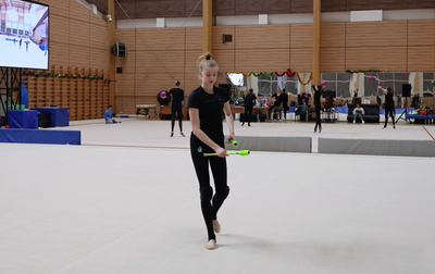 Задание для Александры Борисовой из Москвы от олимпийской чемпионки Алины Кабаевой