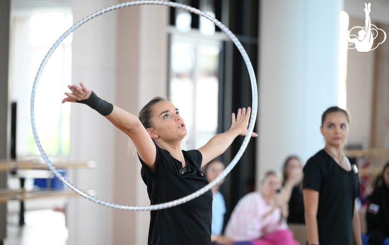 Dina Averina during the master class at the Academy