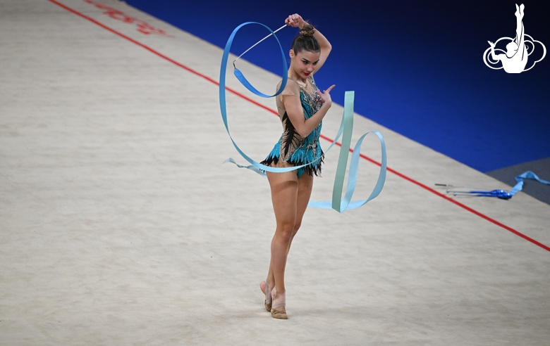 Andjela Mazibrada during the ribbon exercise