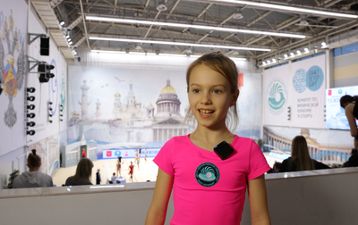 Young fans talk about the performances of the Academy gymnasts at the St. Petersburg Championship