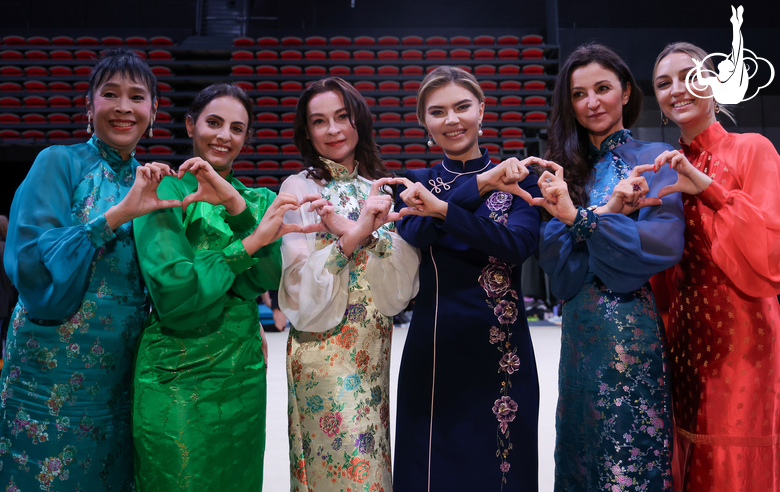 November 17, 2025. Olympic champions Lori Fang, Linoy Ashram, Yulia Barsukova, Alina Kabaeva, Aleksandra Timoshenko, and Evgenia Kanaeva at the Sky Grace Cup International Tournament and Beijing Top Open 2025