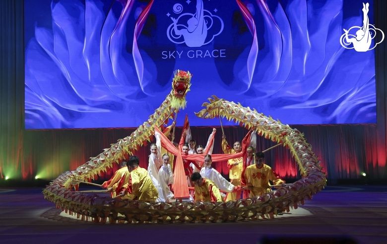 Dragon performance at the gala concert