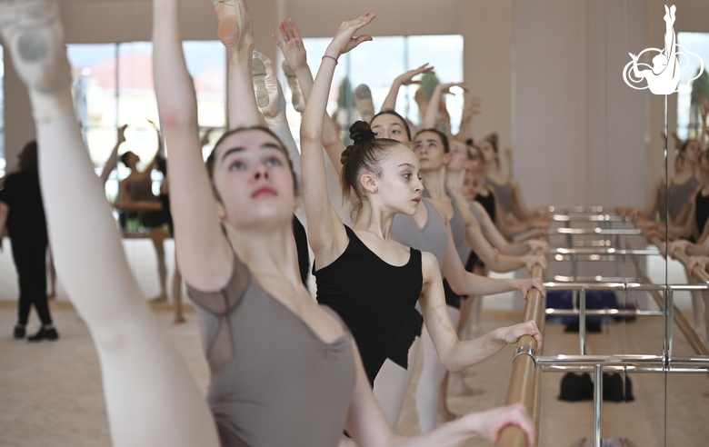 Gymnasts during a master-class in choreography hall