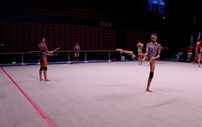 The Olympic champion tried to pay attention to each gymnast at the Sky Grace Cup International Tournament and Beijing Top Open 2025