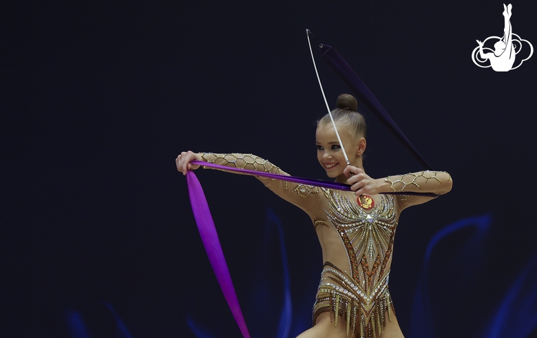 Kristina Voitenko during an exercise with a ribbon