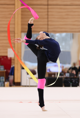 Гимнастки Академии продолжают тренироваться в Новогорске