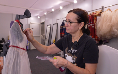 Costume designer Elena Litvinenko speaks about creating stage outfits for the 2026 Alina festival