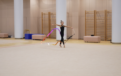 Ева Кононова из Тюменской области — левша, и это требует особого подхода к постановке ее программ