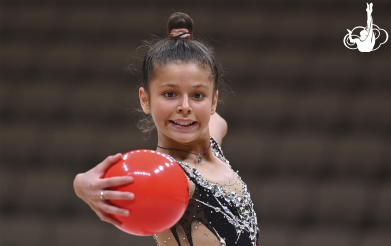 Karolina Tarasova during an exercise with a ball during a control training session