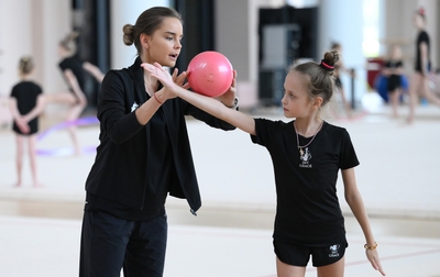 Dina and Arina Averina - at the Academy