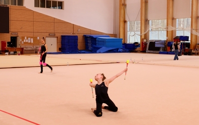 Евгения Елисеева и новая гимнастка Академии Эвелина Тандалова начали совместную работу над программами!