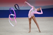 Alina Harnasko during the ribbon exercise