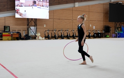 Творческий процесс с участием наших гимнасток, тренеров и олимпийской чемпионки