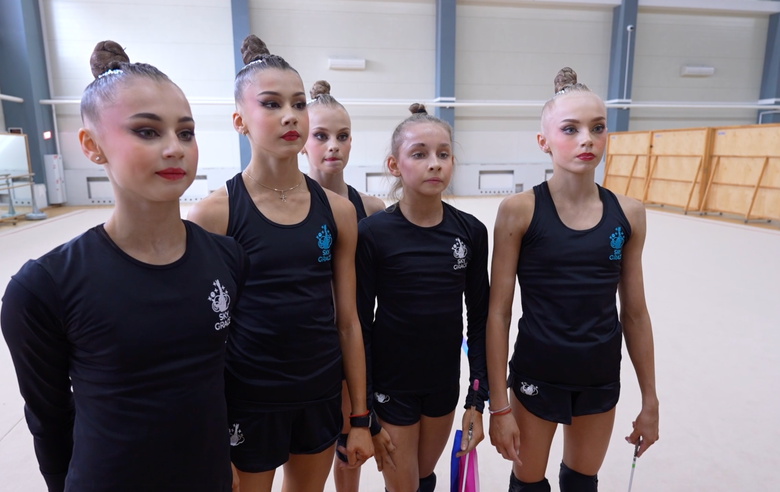 "You build the team yourself! "Each of you is a captain"