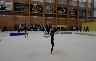 Как качественно выполнять пируэт в затяжку, правильно заходить на поворот и контролировать вращение?