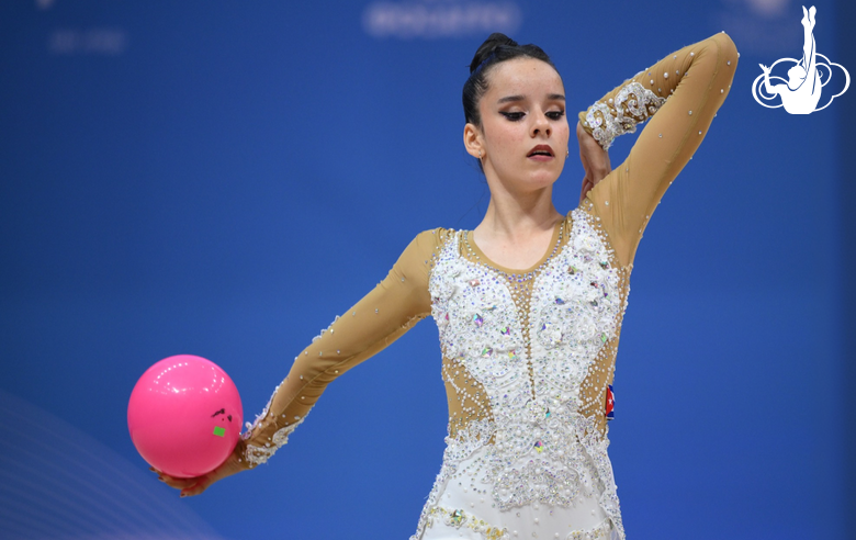 «Я рада находиться здесь и благодарна за этот шанс». Изабелла Рохас — об участии в «ГРАН-ПРИ. Кубке чемпионок имени Алины Кабаевой»