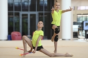 Gymnasts from Belgorod during an exercise with clubs