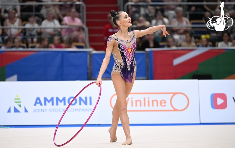 Mariia Borisova during the hoop exercise