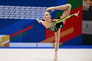 Mariia Borisova during the exercise without object